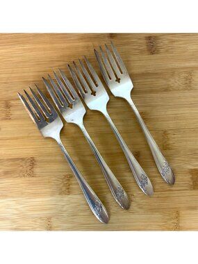 Oneida Community Queen Bess II Silverplate Salad Forks Set Of 4 Vintage 1946